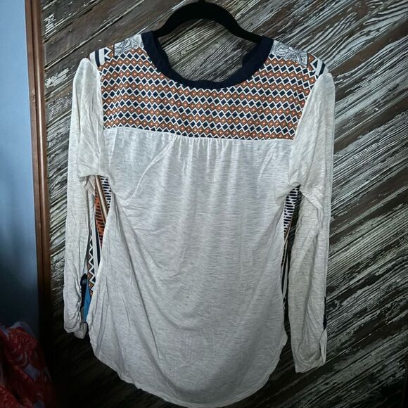 Anthropologie Tiny long sleeve top - Picture 5 of 5